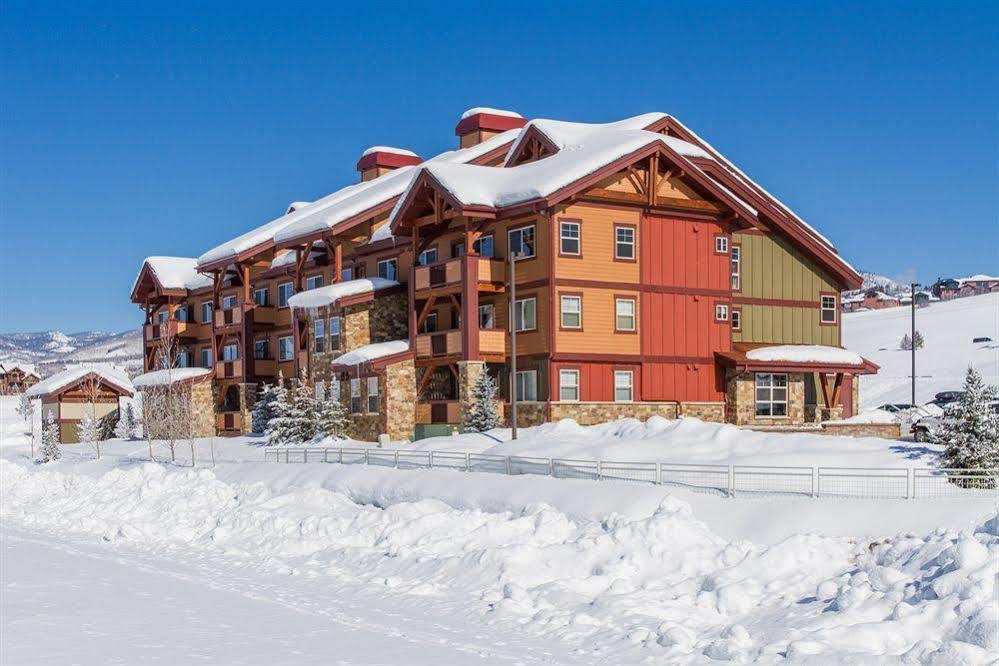Апартаменты First Tracks Стимбот Спрингс Экстерьер фото